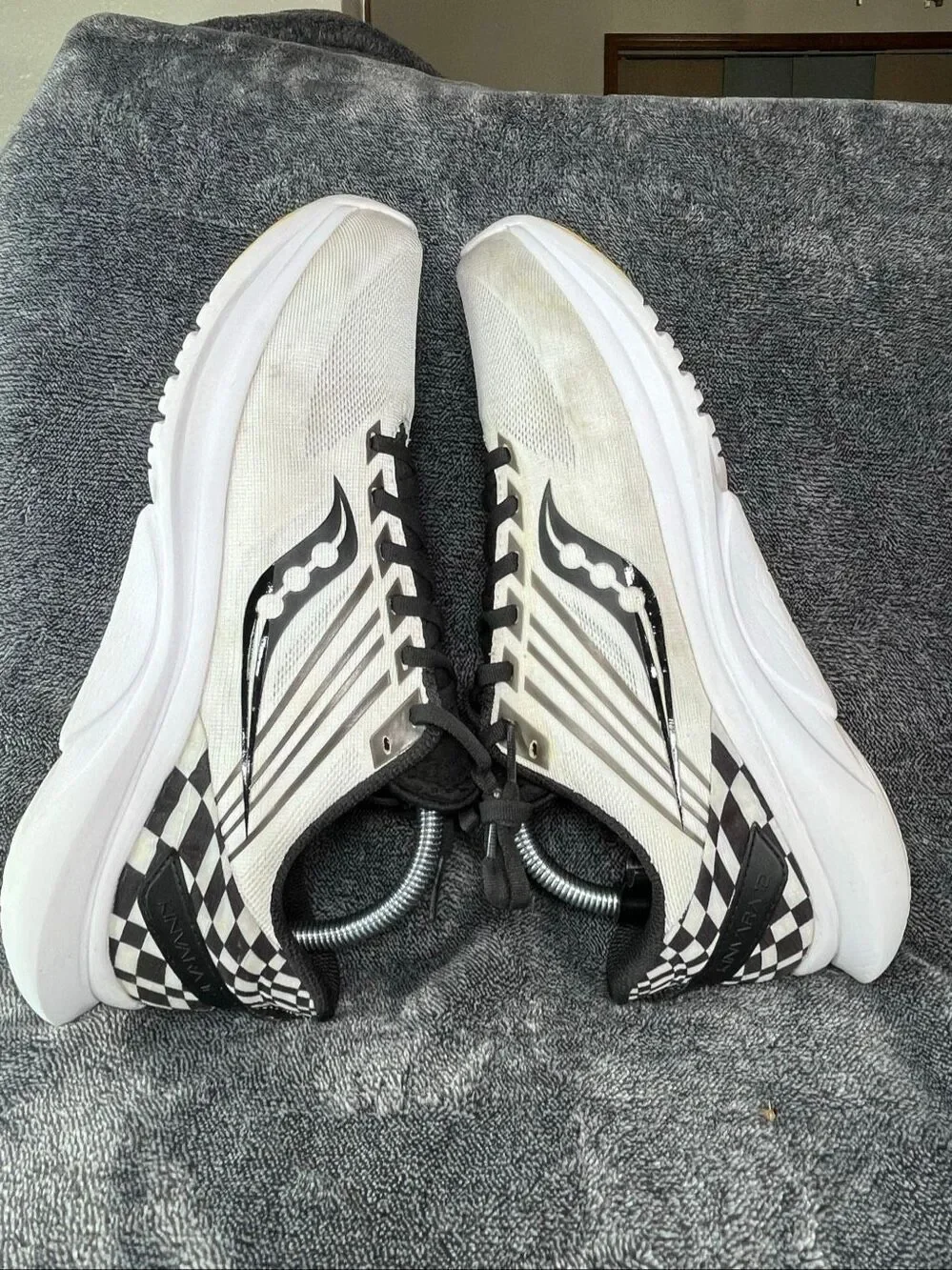 Saucony pre owned